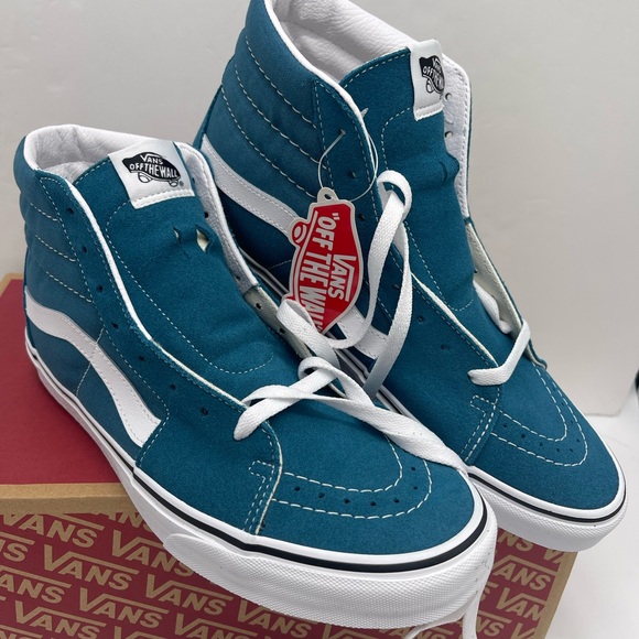 Vans Men’s Sk8-Hi
Blue Coral/True White Sneakers
VN0A32QG9EM High-Top - Picture 4 of 16